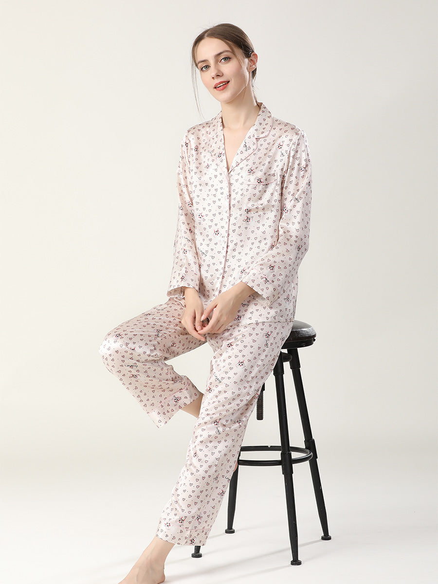 19 Momme Silk Long Sleeve Pajama Set with Heart Print