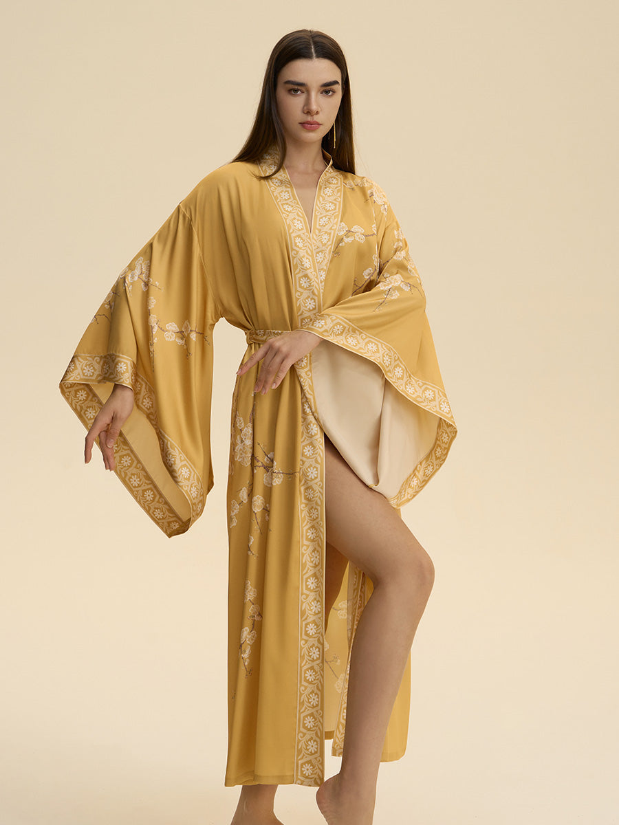 Crane & Plum Satin Robe